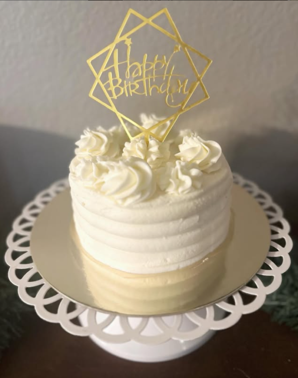 sugar-free gluten-free vanilla 6 inch two layer cake